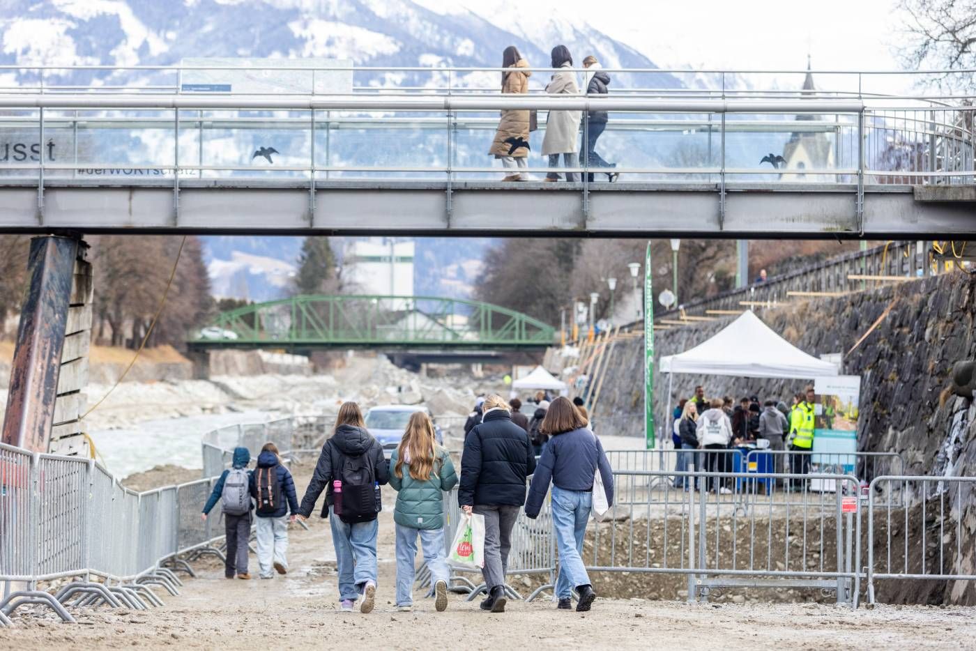 Hunderte Schülerinnen und Schüler erlebten die Isel von einer neuen Perspektive aus.